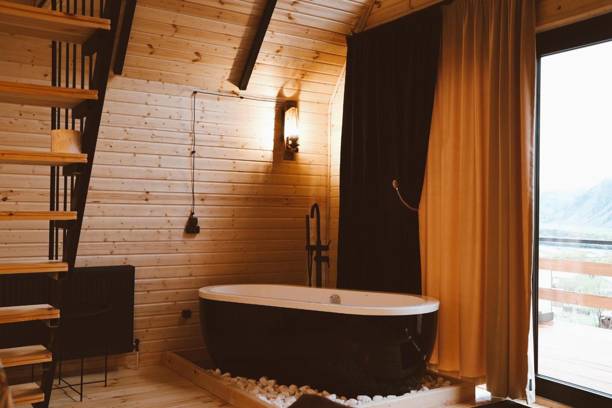Outdoor Cottages Kazbegi Esterno foto